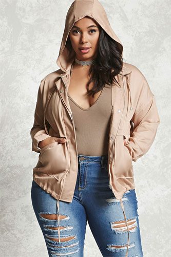 Forever 21 Plus : 10 vêtements grande taille coup de coeur en mars 53