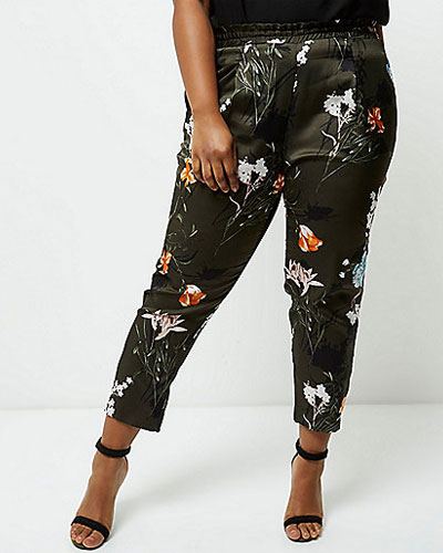 River Island Plus jusqu'au 56 : La mode grande taille est en fleurs 55