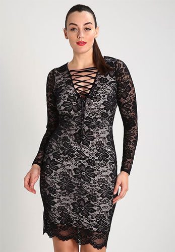 robe grande taille chic et fleurie