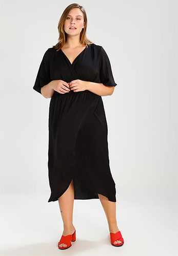 petites robes noires grande taille