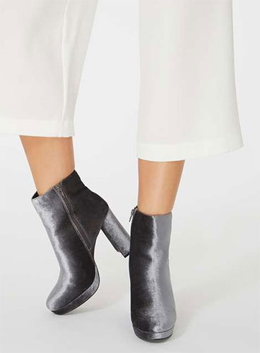 Bottines métalliques : Une tendance pour toutes même les grandes pointures 56