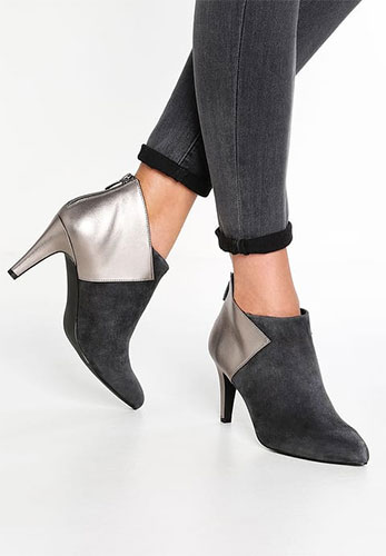 Bottines métalliques : Une tendance pour toutes même les grandes pointures 48