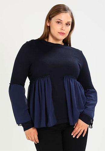 10 Pulls grande taille pour celles qui veulent plus qu'un basique ! 28