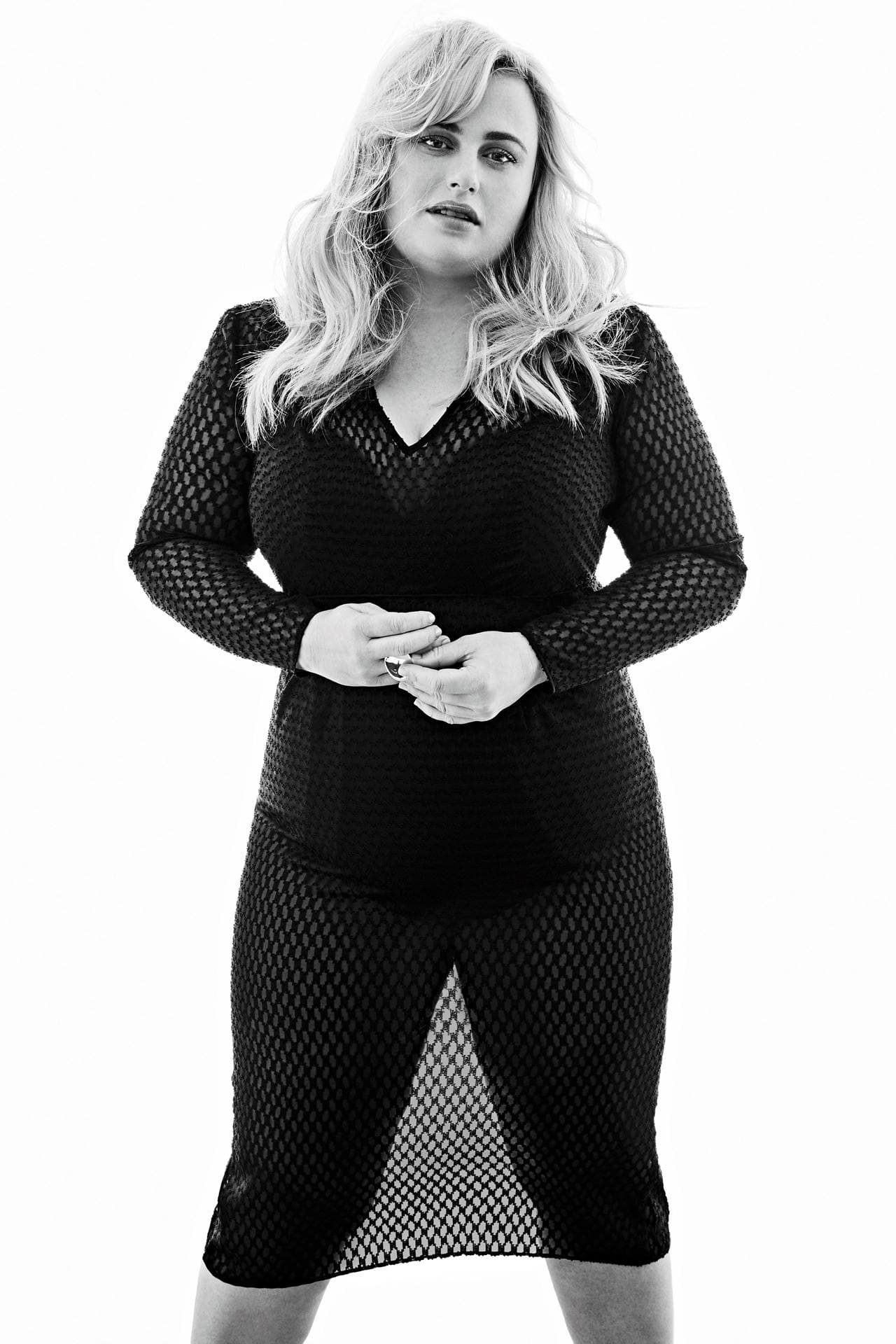 Rebel Wilson est aboslument glamour en couverture de Vogue Australia 36