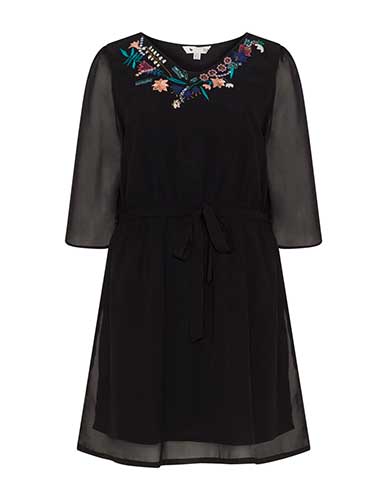 Navabi robes