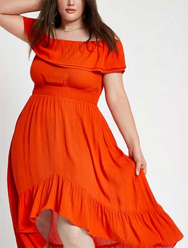 10 robes grande taille rouges pour celles qui n'ont pas peur des couleurs 58