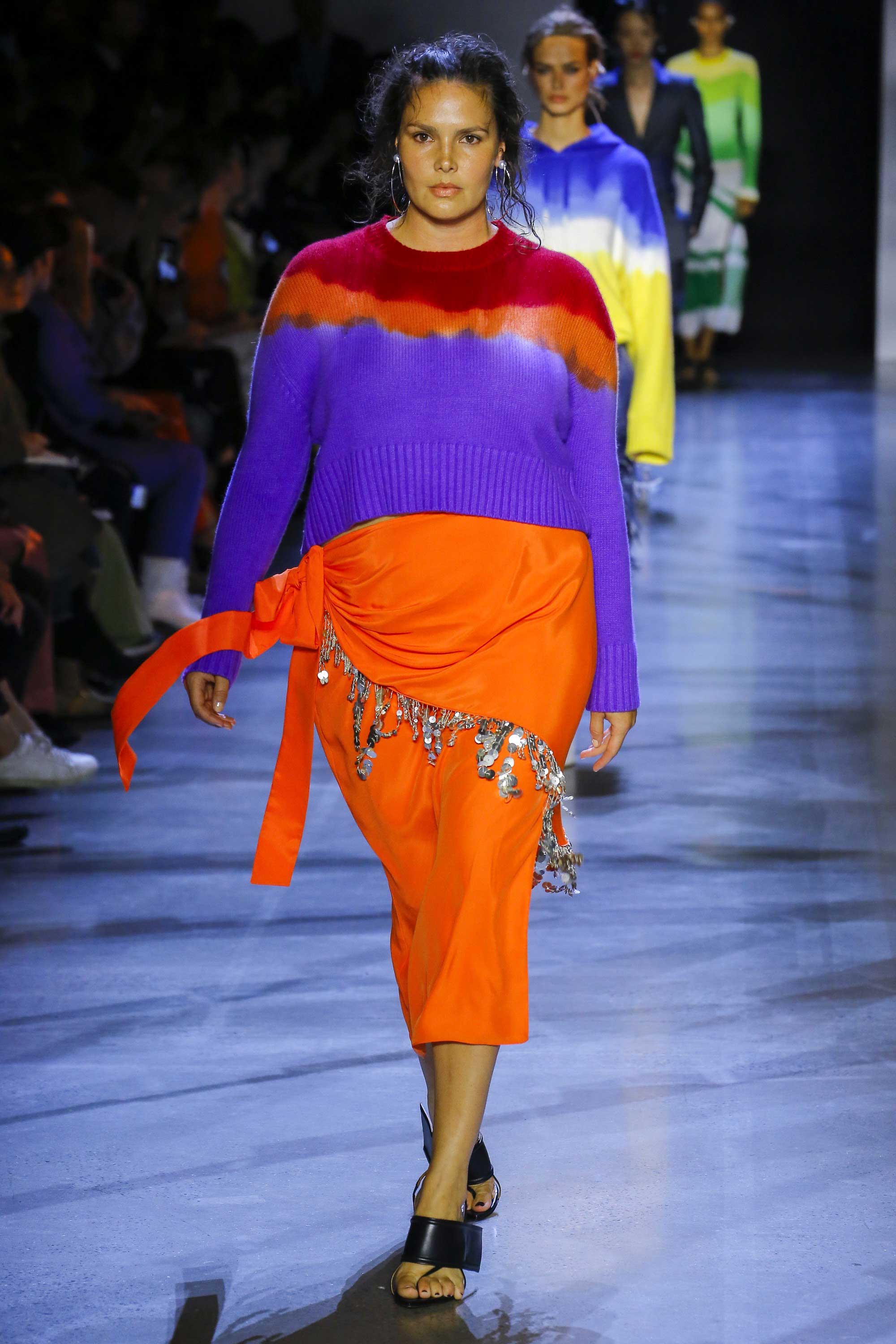 Prabal Gurung FWNY printemps 2019 : Un arc en ciel de couleurs et 2 mannequins Plus 33