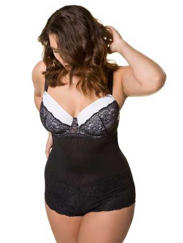 Lingerie sexy grande taille : Bodies et guêpières à prix Soldés 43